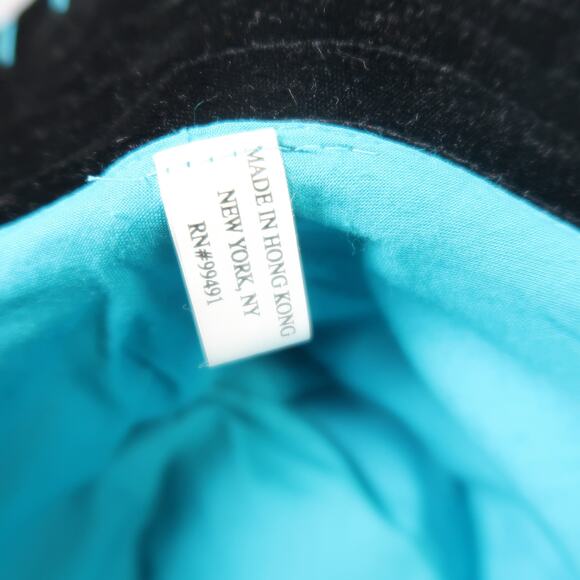 Vintage black velvet wide brim western hat with blue feather - Picture 8 of 8